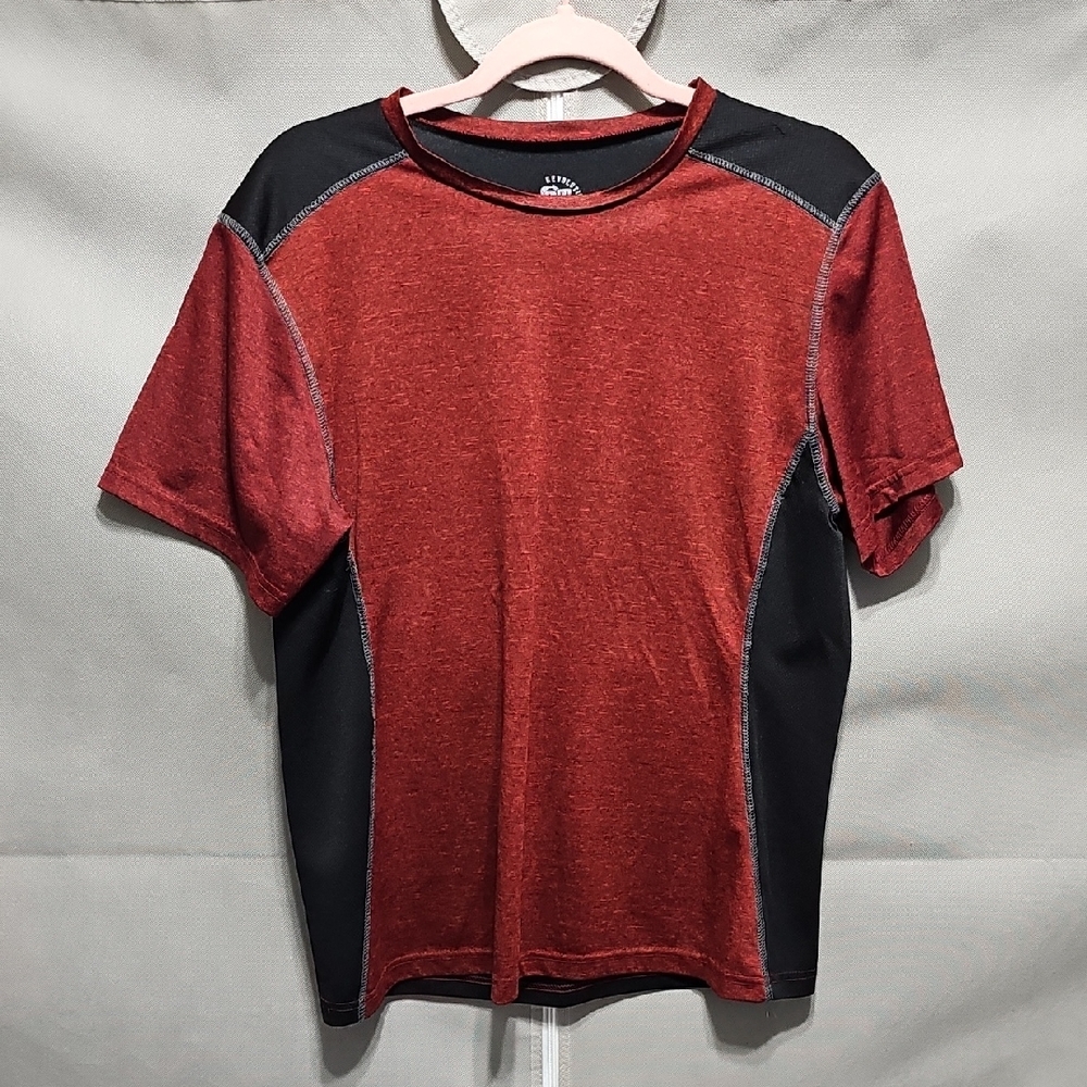 ⭕️Revolution Two-Tone Red and Black Tee